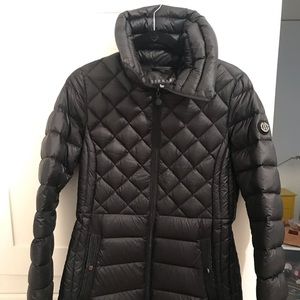 Over the bottom down jacket